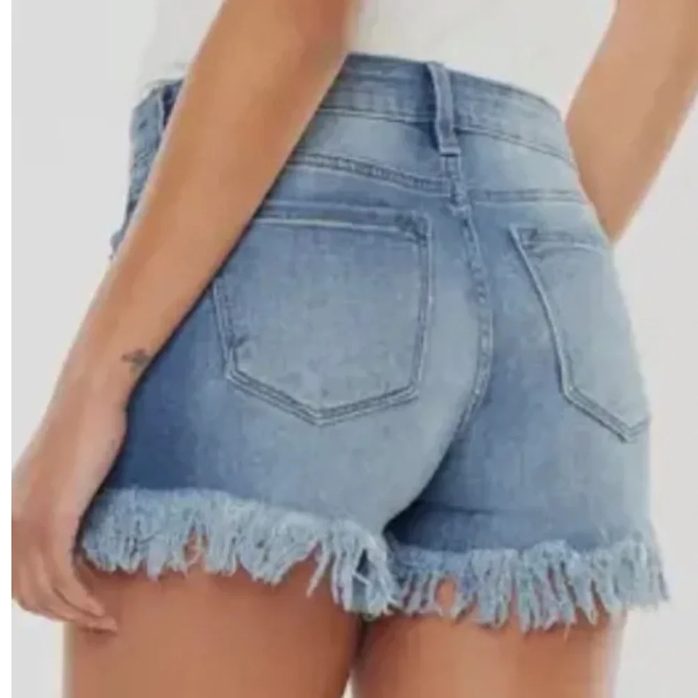 KanCan Mid Rise Fray Shorts - Picture 2 of 3